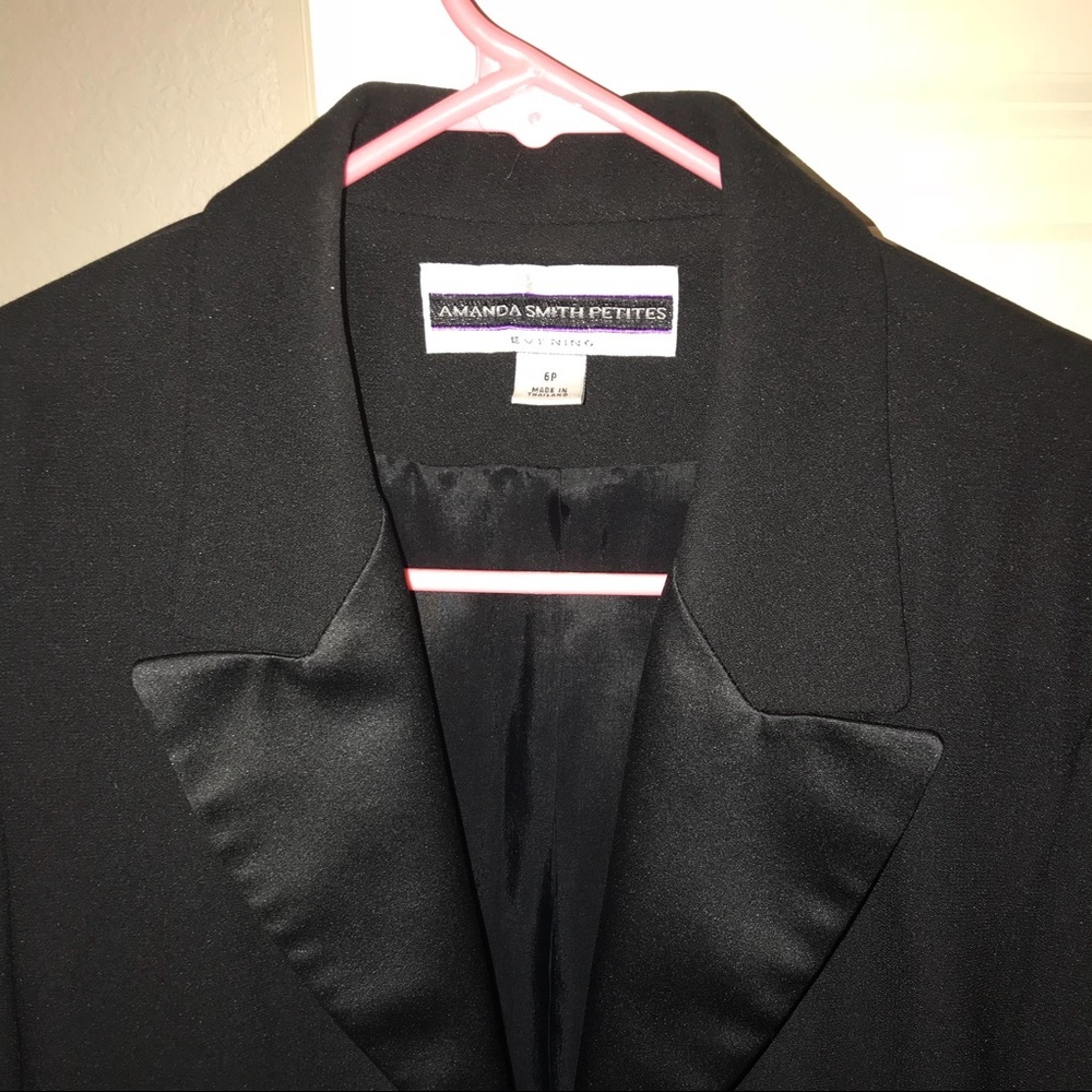 Jacket - Picture 2 of 8